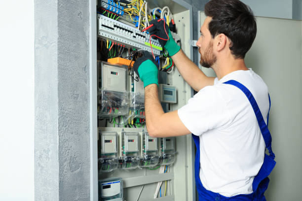 Best Emergency Electrical Repair  in Bellville, TX